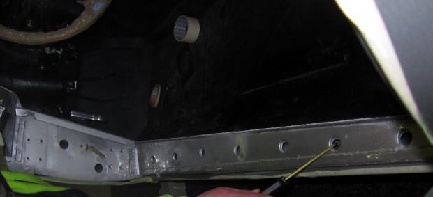 Vangerne var fra fabrikkens hånd forsynet med huller, der gjorde rustbehandling såre nemt.