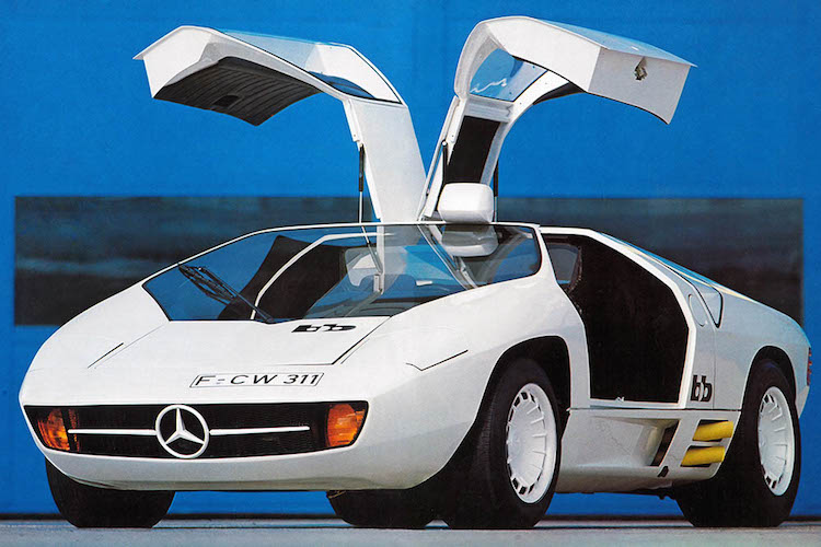 Ingen Supermercedes uden mågevingedøre.