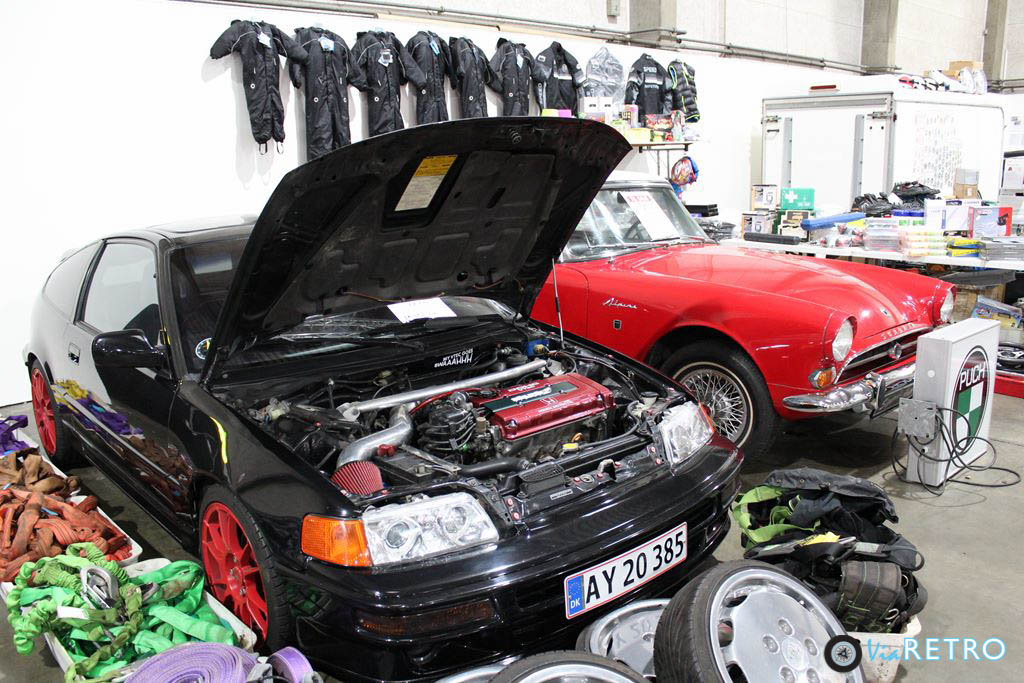 Muligvis det mest umage par på messen: En Civic CRX (andengenerations) og en Sunbeam Alpine. "Morgendagens Klassiker" og "den gamle Brigade" side om side. Sådan skal det være.
