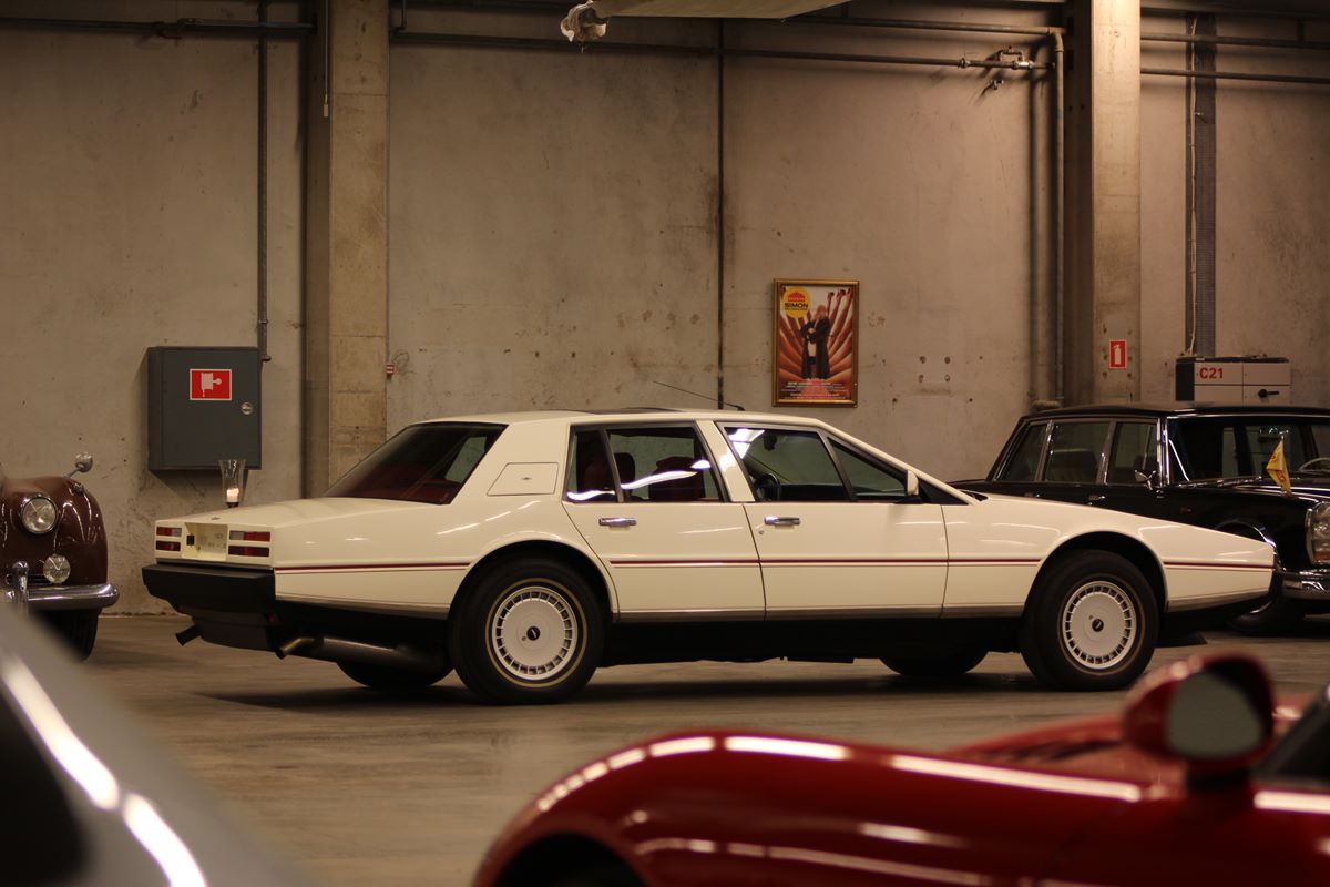 AstonMartinLagonda1986IMG_8772