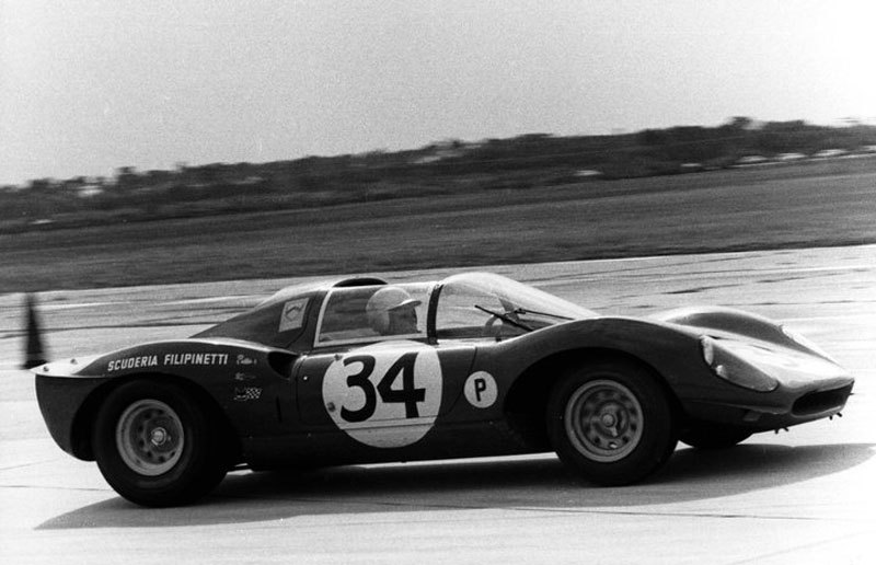 Ferrari Dino 206SP: Linierne er stort set på plads.