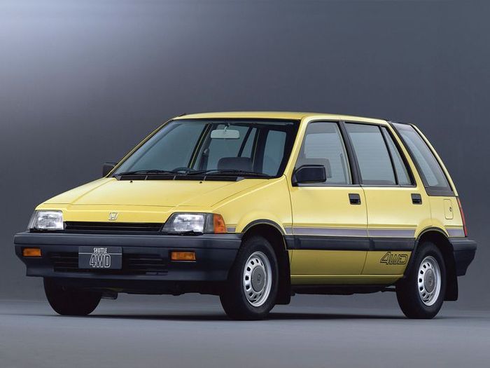 Den Civic jeg allerhelst vil have - og ja, gerne i den farve: Shuttle. Stensikker klassiker. 